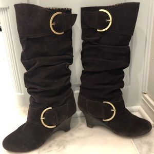 Naughty Monkey Brown suede wedge boots size 9